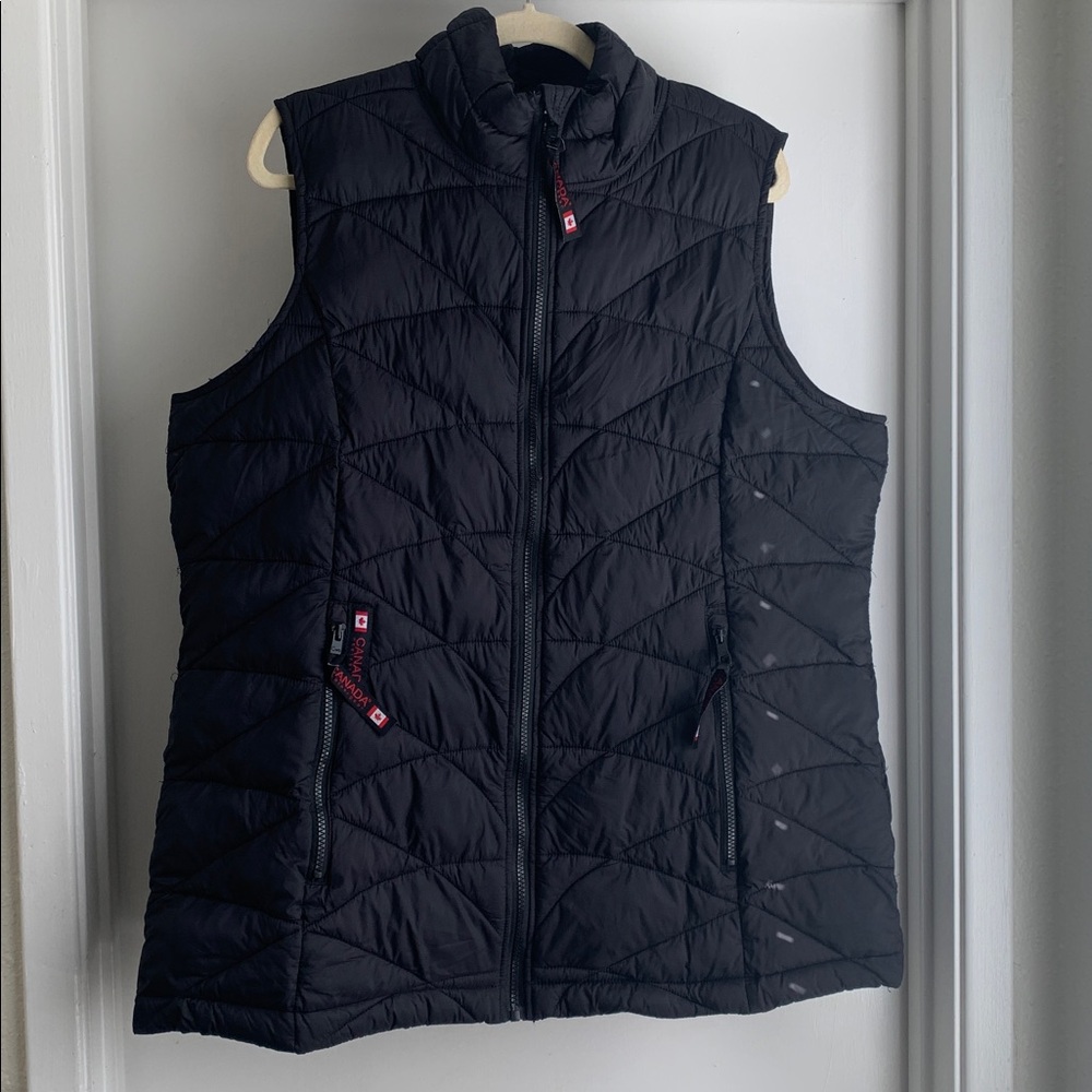 Canada Weathergear Women's Black Vest size XL